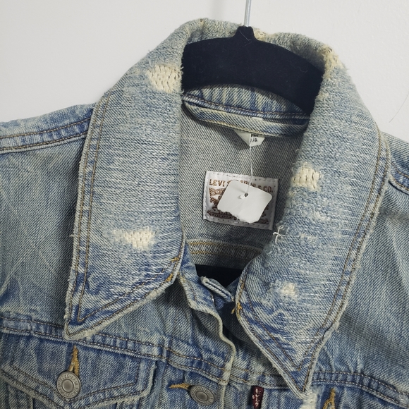 LEVI'S Distressed Denim Sleeveless Vest - Picture 4 of 12